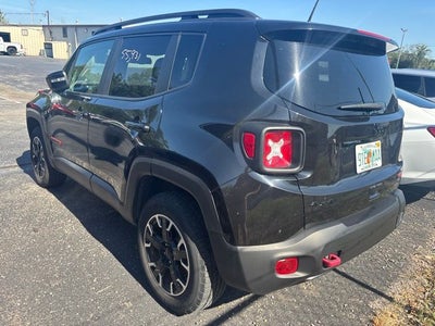 2023 Jeep Renegade Trailhawk