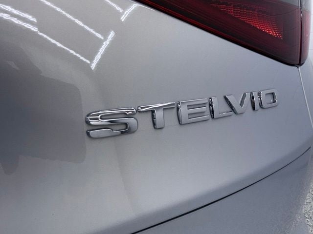 2023 Alfa Romeo Stelvio Ti