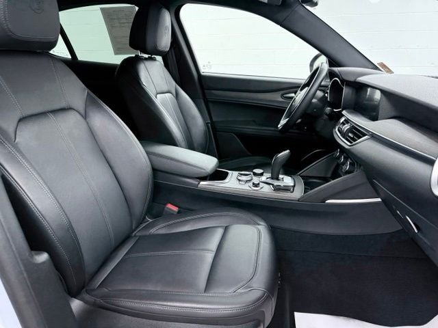 2023 Alfa Romeo Stelvio Ti